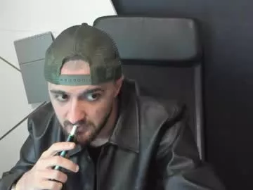 Offline jamesmyersx on Chaturbate