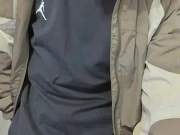 Offline jamesmyersx on Chaturbate