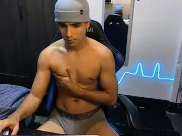Away jhon_2000s on Chaturbate