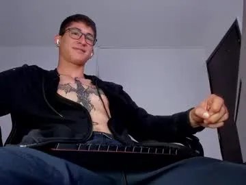 jhonleving on Chaturbate