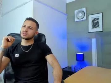 jhonny_flames7 on Chaturbate