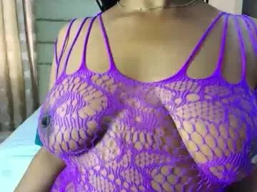 jinglefancypuff on Chaturbate