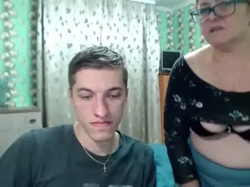 Offline joannaandneighbour on Chaturbate