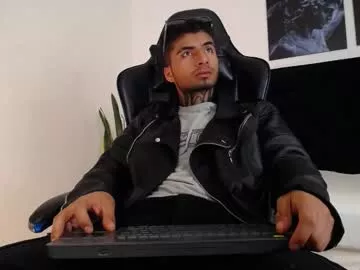 Offline juancamilo66_ on Chaturbate