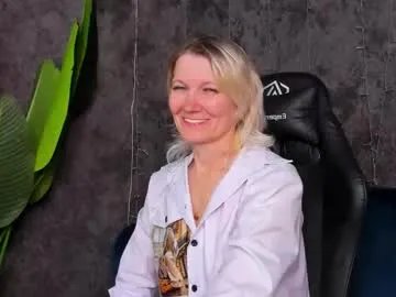 julie_lucasss — GOAL: show legs and stockings [71 tokens remaining] Share the pleasure of today with me! #new #milf #mature #skinny #blonde