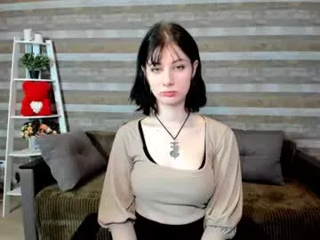 Offline julissweet on Chaturbate