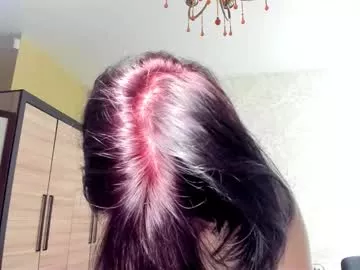 Offline julissweet on Chaturbate