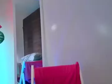 Offline junovaughn on Chaturbate