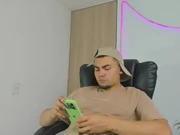 kalivan_voinesscu — GOAL: CUM SHOW [1111 tokens remaining] Welcome to my room love! make me cum!! #indian #smallcock #ass #gay #lovense