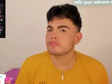 kami_22 on Chaturbate