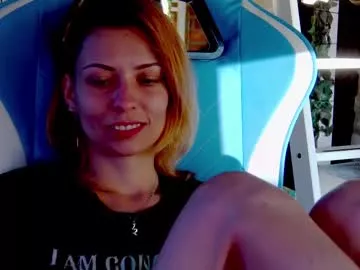 Freechat karoline121 on Chaturbate