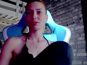 Freechat karoline121 on Chaturbate