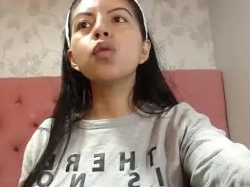 karolineburnx on Chaturbate