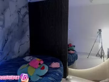 Freechat katemoss70 on Chaturbate