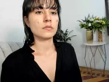 Offline katia_12_ on Chaturbate