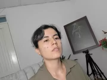 Offline katia_12_ on Chaturbate