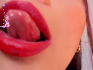 Offline katrina_kaif_x on Chaturbate