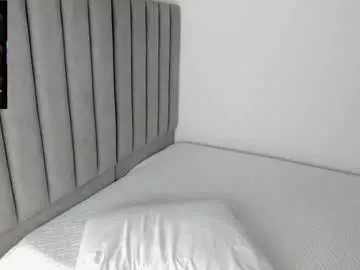 kellyfernandes on Chaturbate