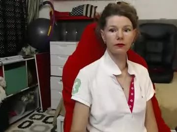 kellynumber on Chaturbate