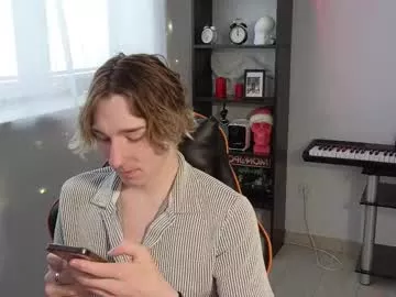 Offline kirill_20_cm on Chaturbate