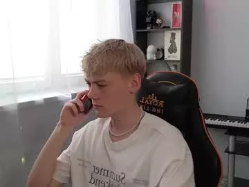 Offline kirill_20_cm on Chaturbate