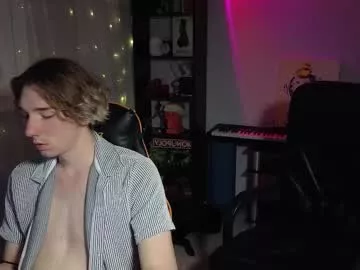 Offline kirill_20_cm on Chaturbate