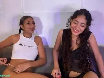 Offline kittyand on Chaturbate