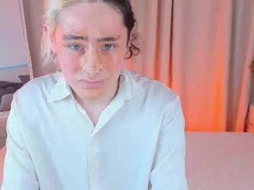 klin_miller on Chaturbate