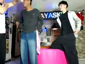 Offline kobayaske on Chaturbate