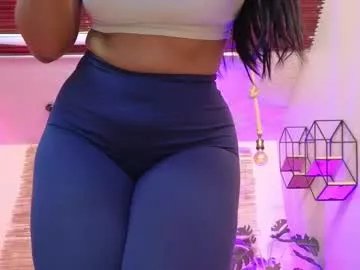 laady_brownn on Chaturbate