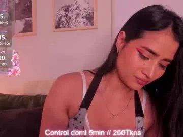 lara_madisson on Chaturbate