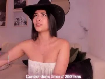 lara_madisson on Chaturbate
