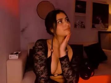 lara_madisson on Chaturbate