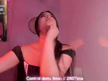 lara_madisson on Chaturbate