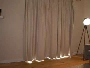 Offline laura_lee on Chaturbate