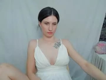 lauradre_ on Chaturbate