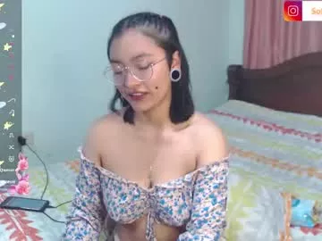 Offline leslie__anderson on Chaturbate