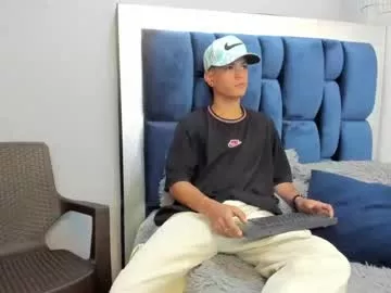 Offline levy_steve on Chaturbate