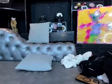 Offline levy_steve on Chaturbate