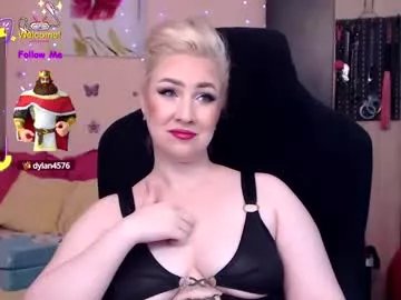 lexygold on Chaturbate