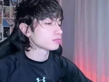 Offline liamelf on Chaturbate