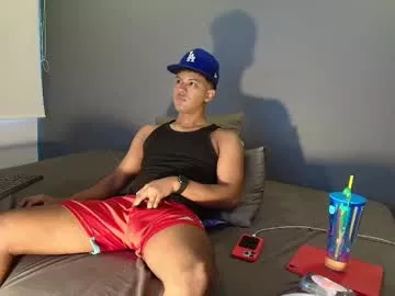 lildantear on Chaturbate 