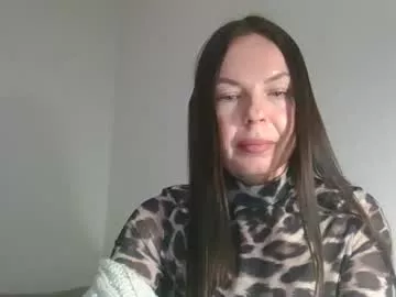 Freechat little_nicole_ on Chaturbate