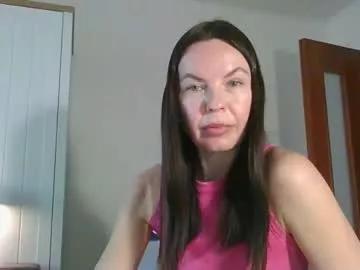 Freechat little_nicole_ on Chaturbate