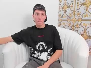 littledanny_ on Chaturbate