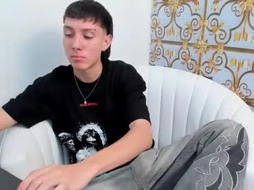 littledanny_ on Chaturbate