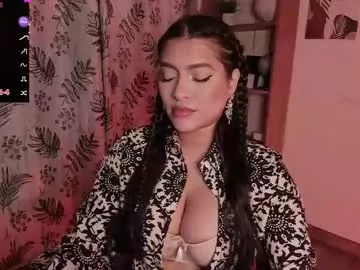 Offline lolaasmith_21 on Chaturbate