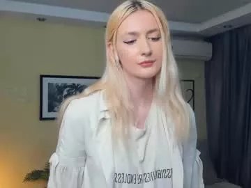 loradimmick on Chaturbate