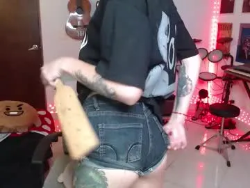 Offline lovely_cass on Chaturbate