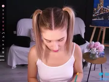 Offline lovelyspacee on Chaturbate